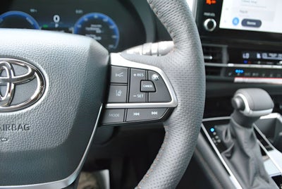 2026 Toyota Sienna Platinum 7 Passenger