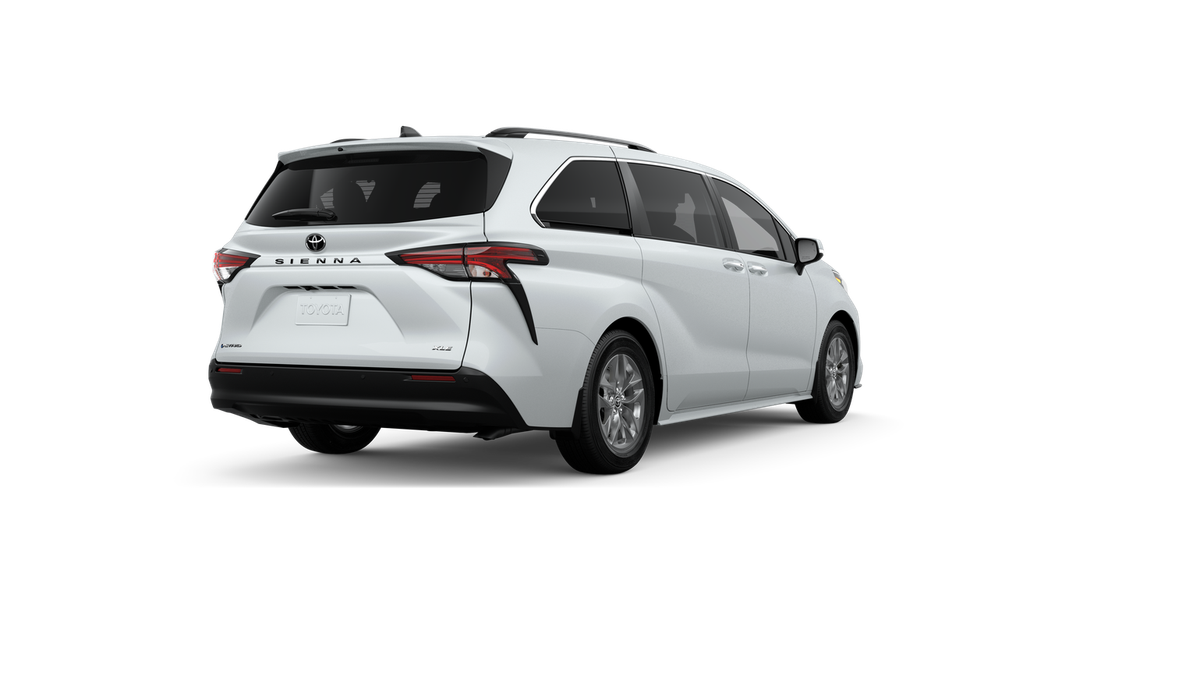 2026 Toyota Sienna XLE 7 Passenger