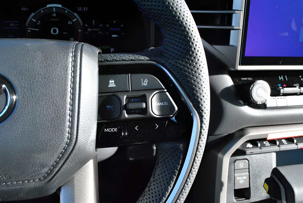 2026 Toyota Tundra i-FORCE MAX Platinum