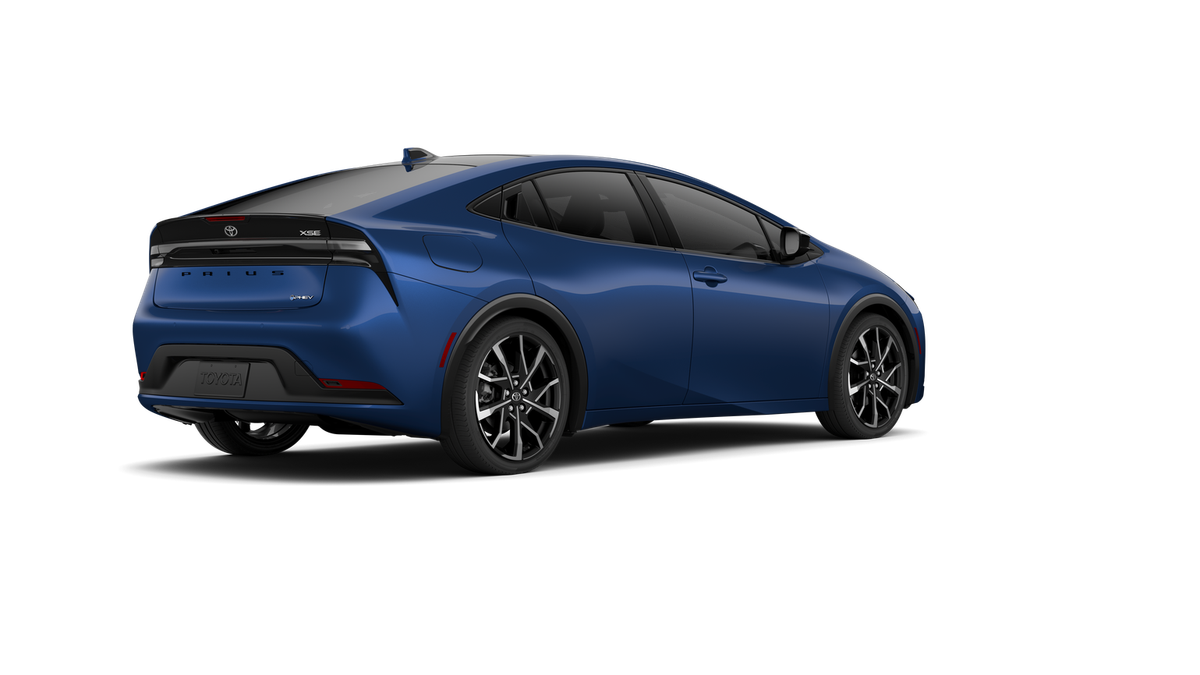 2027 Toyota Prius Plug-in Hybrid XSE