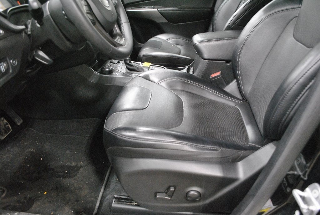 2022 Jeep Cherokee Latitude Lux 4WD