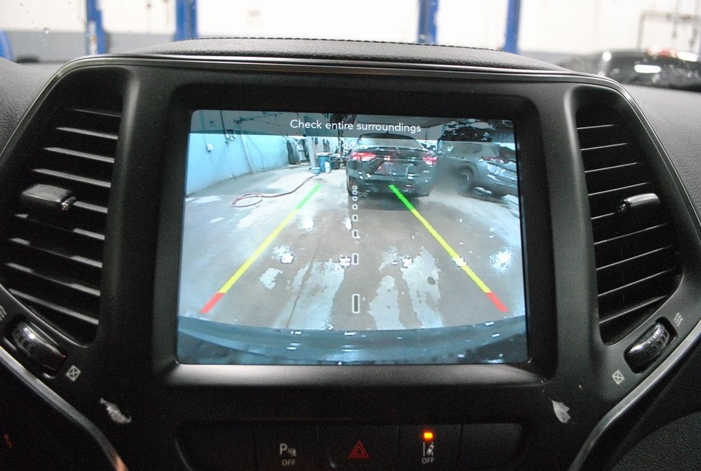 2022 Jeep Cherokee Latitude Lux 4WD