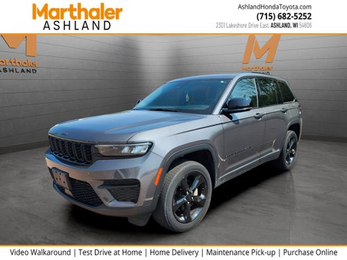 2022 Jeep Grand Cherokee Altitude AWD