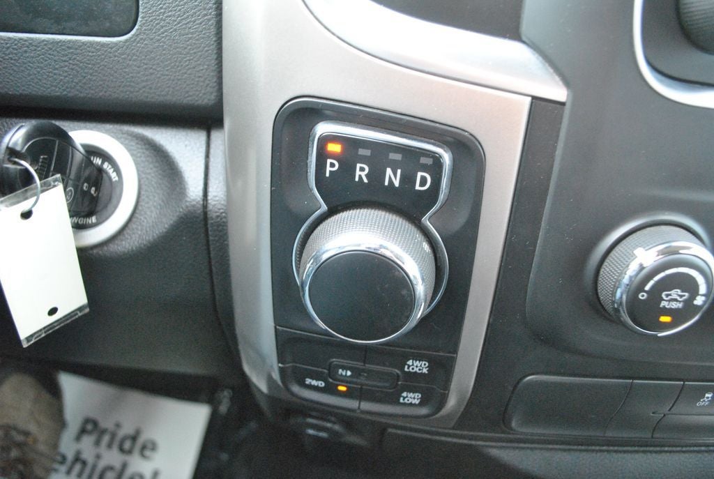 2019 RAM 1500 Classic Warlock Quad Cab 4x4 HEMI 5.7L V8