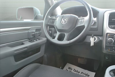 2019 RAM 1500 Classic Warlock Quad Cab 4x4 HEMI 5.7L V8