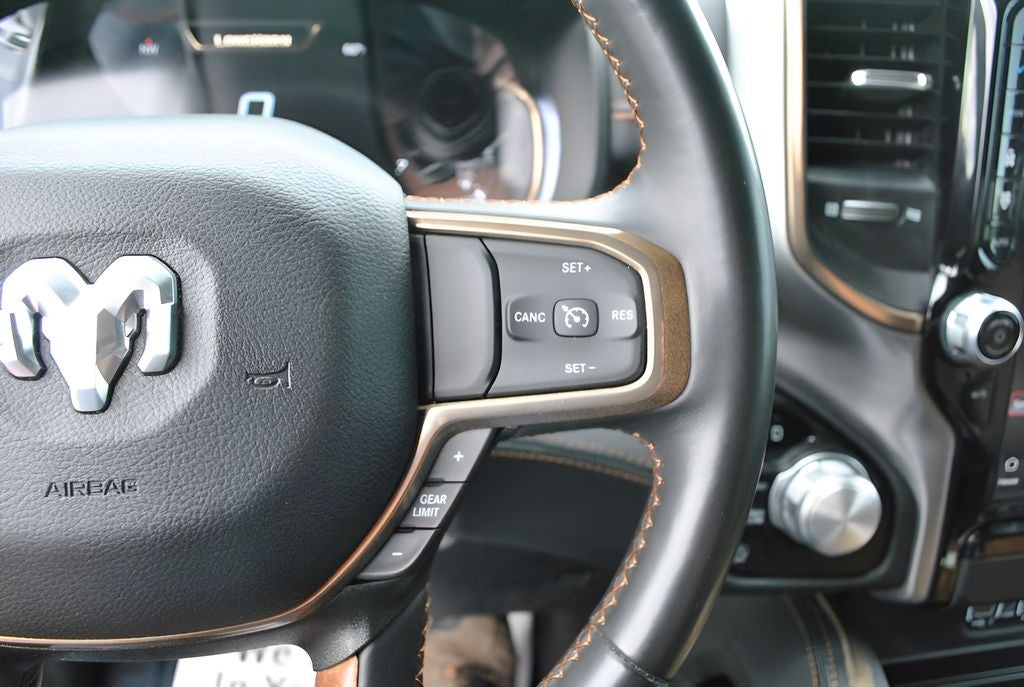 2023 RAM 1500 Limited Longhorn Crew Cab 4x4 5.7L HEMI