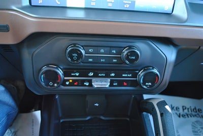 2024 Ford Bronco Outer Banks 4WD
