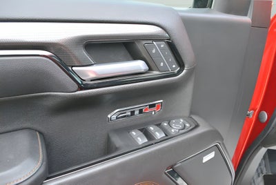 2023 GMC Sierra 1500 AT4 Crew Cab 4x4