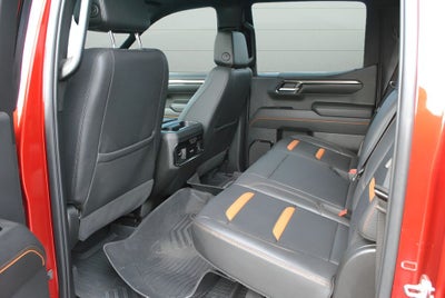 2023 GMC Sierra 1500 AT4 Crew Cab 4x4