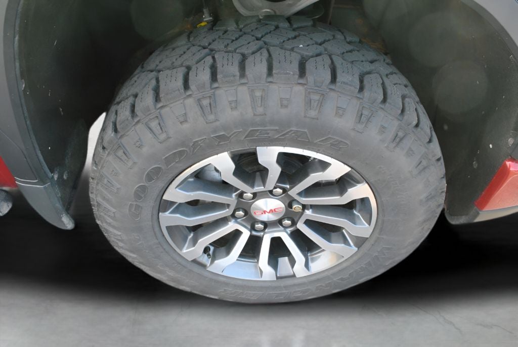 2023 GMC Sierra 1500 AT4 Crew Cab 4x4