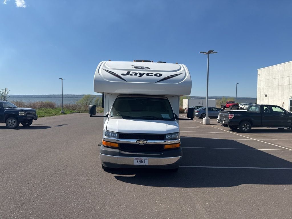 2017 Chevrolet Express 4500 Cutaway Jayco Redhawk SE Class C Motor Home