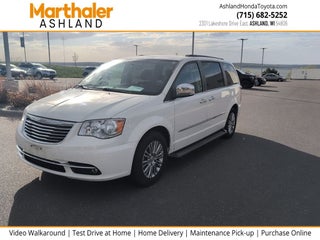 2013 Chrysler Town &amp; Country Touring-L FWD