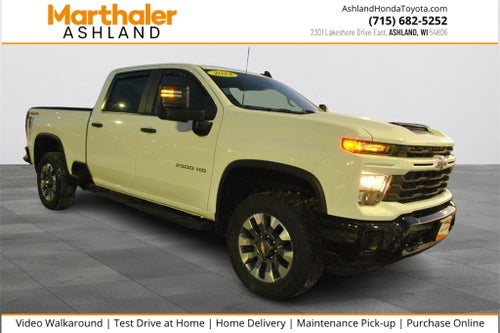 2024 Chevrolet Silverado 2500HD Custom Crew Cab 4x4 6.6L V8