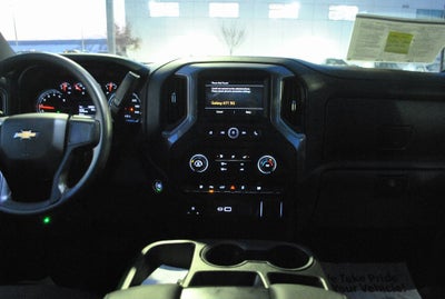 2024 Chevrolet Silverado 2500HD Custom Crew Cab 4x4 6.6L V8