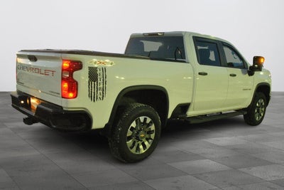 2024 Chevrolet Silverado 2500HD Custom Crew Cab 4x4 6.6L V8