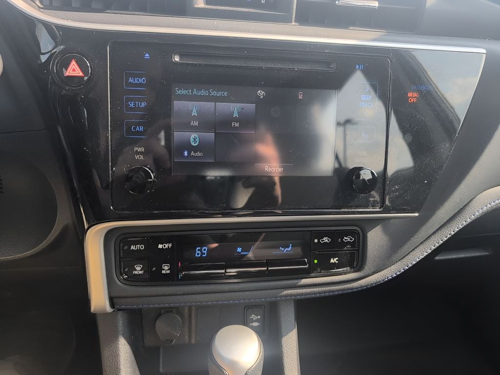 2019 Toyota Corolla SE FWD