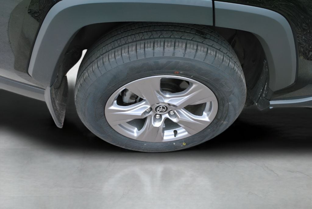 2023 Toyota RAV4 XLE AWD