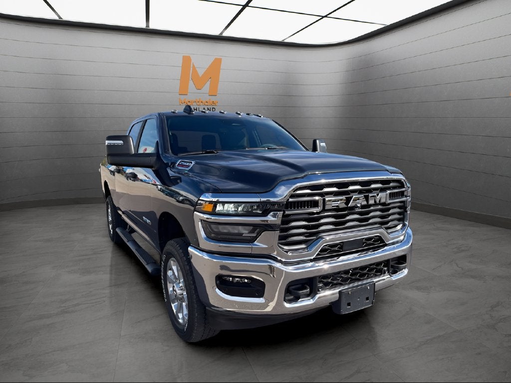 2026 RAM 2500 Big Horn Crew Cab 4x4 6.4L V8