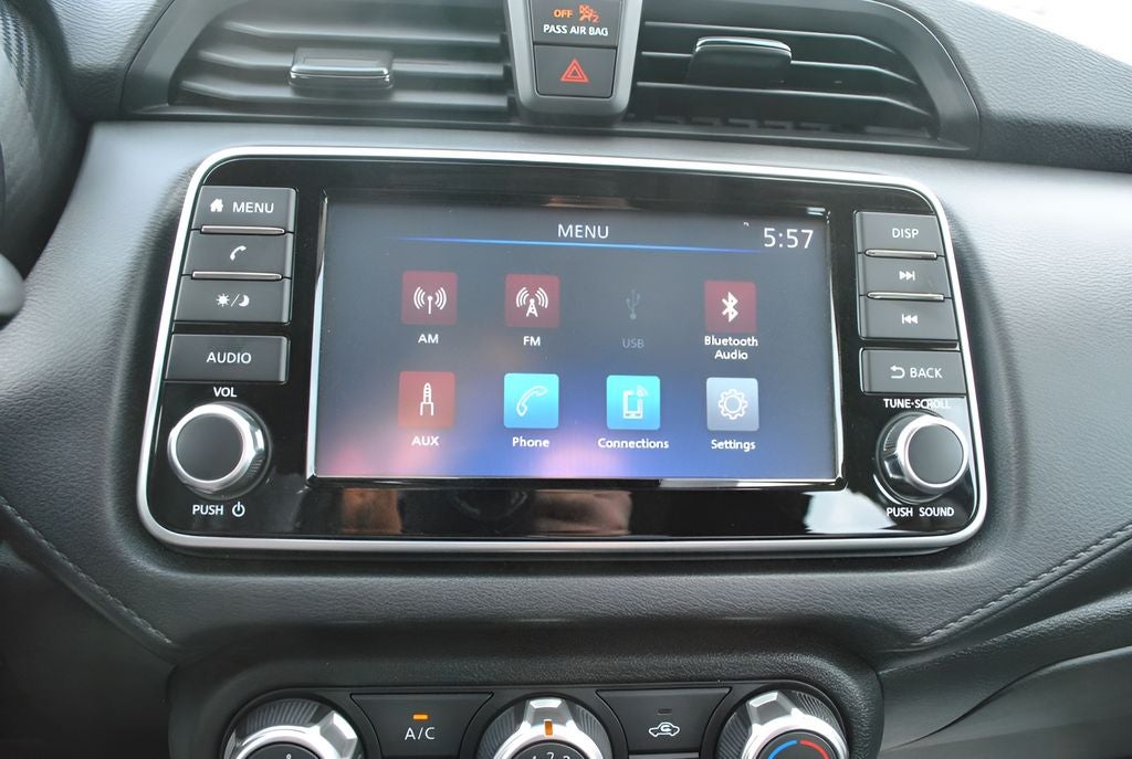 2023 Nissan Versa 1.6 S FWD