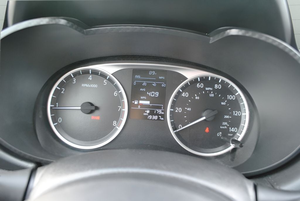 2023 Nissan Versa 1.6 S FWD