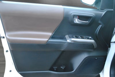 2017 Toyota Tacoma Limited Double Cab 4x4 3.5L V6