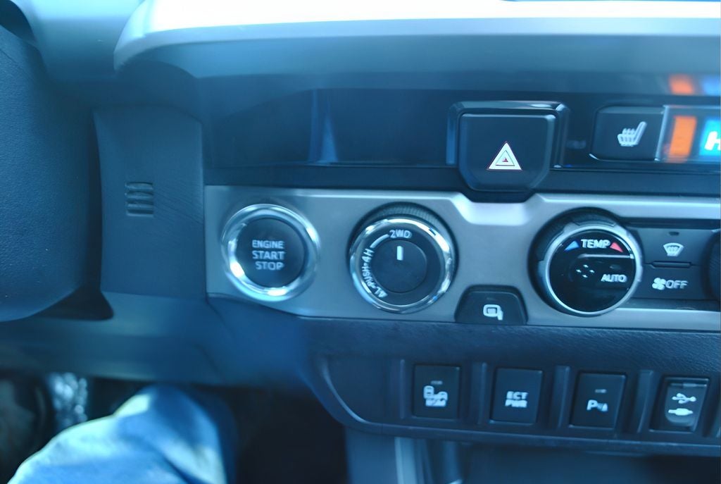 2017 Toyota Tacoma Limited Double Cab 4x4 3.5L V6