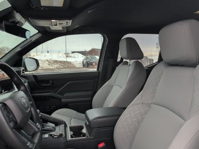 2025 Toyota Tacoma SR5 Double Cab 4x4