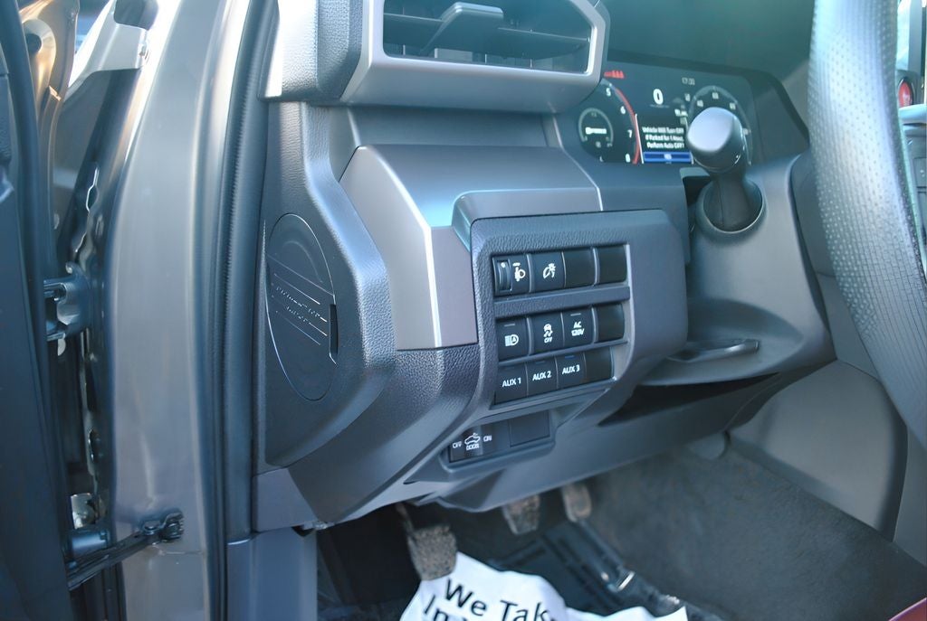 2024 Toyota Tacoma TRD Off-Road Upgrade Double Cab 4x4 6-Speed Manual