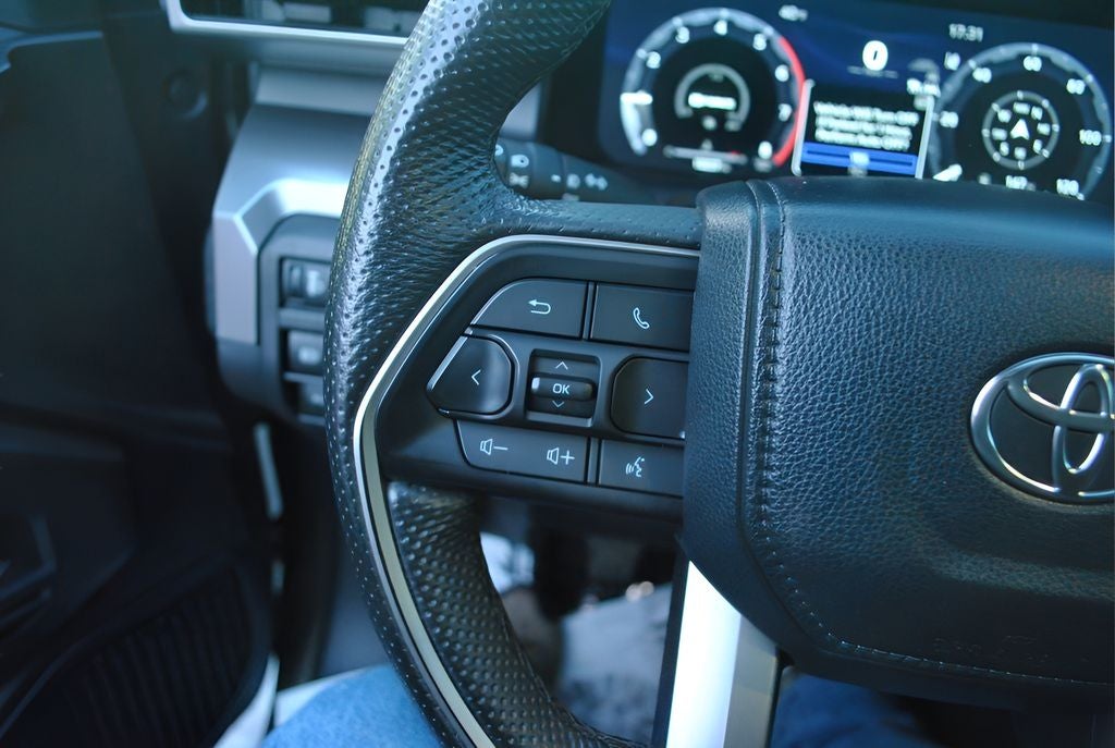 2024 Toyota Tacoma TRD Off-Road Upgrade Double Cab 4x4 6-Speed Manual