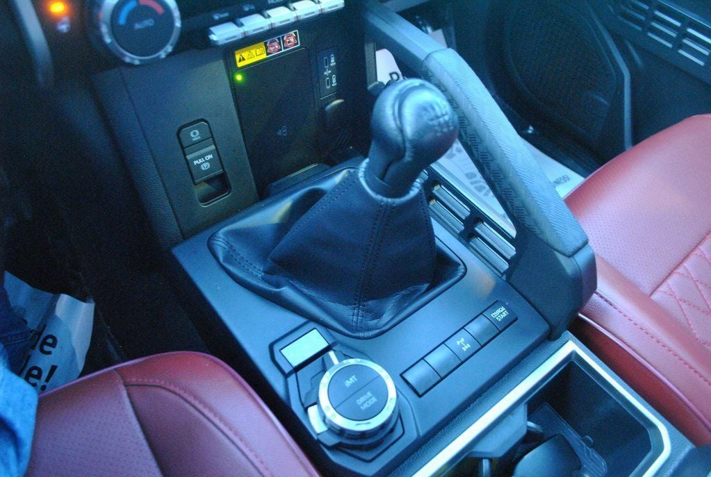 2024 Toyota Tacoma TRD Off-Road Upgrade Double Cab 4x4 6-Speed Manual