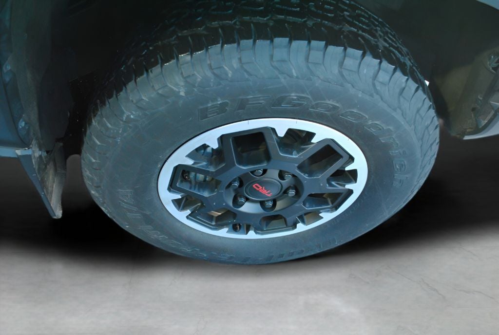 2024 Toyota Tacoma TRD Off-Road Upgrade Double Cab 4x4 6-Speed Manual