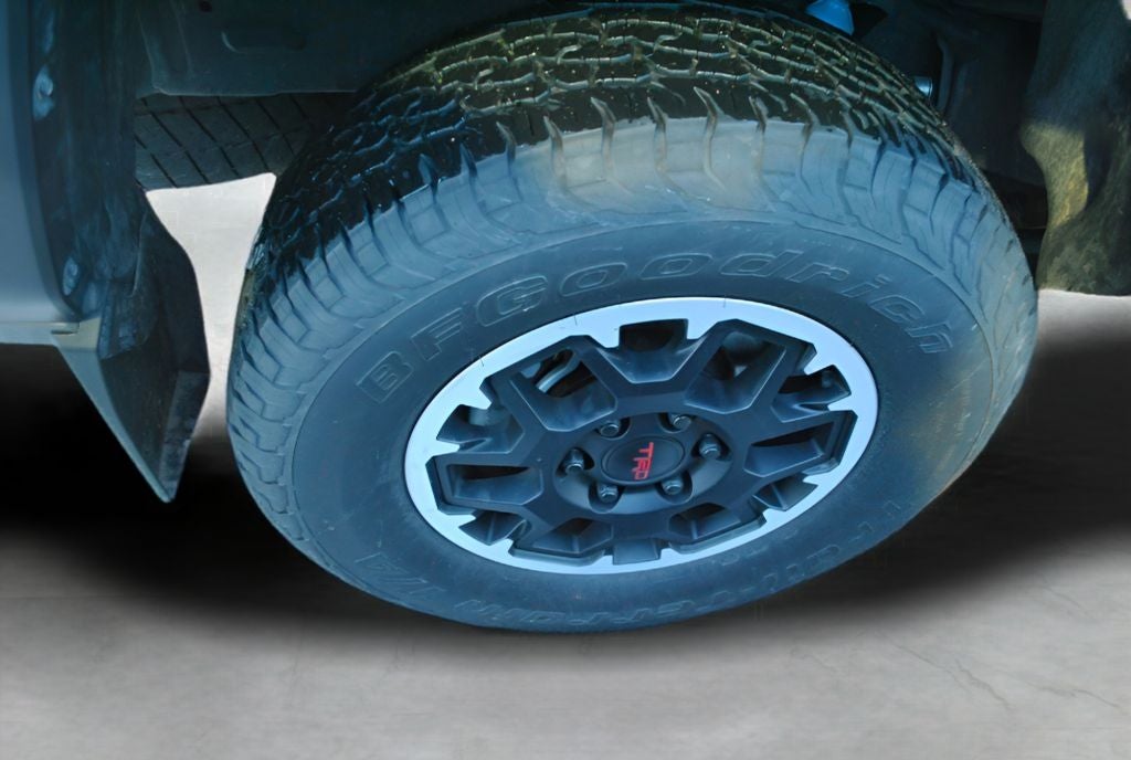 2024 Toyota Tacoma TRD Off-Road Upgrade Double Cab 4x4 6-Speed Manual