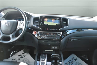 2022 Honda Pilot Touring 7 Passenger