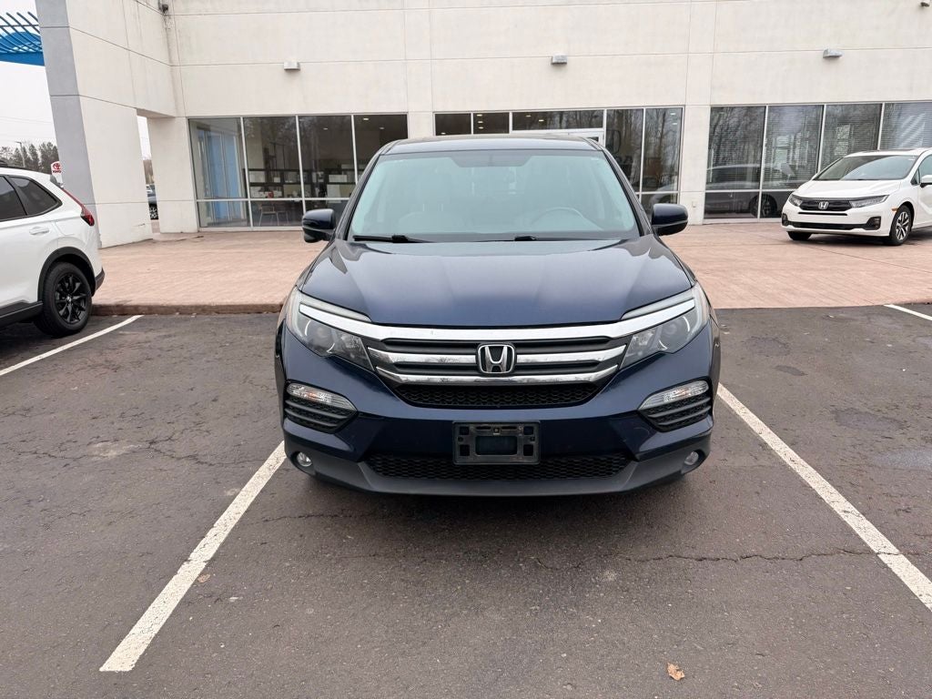 2018 Honda Pilot EX-L w/Rear Entertainment System