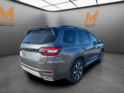 2025 Honda Pilot Touring AWD