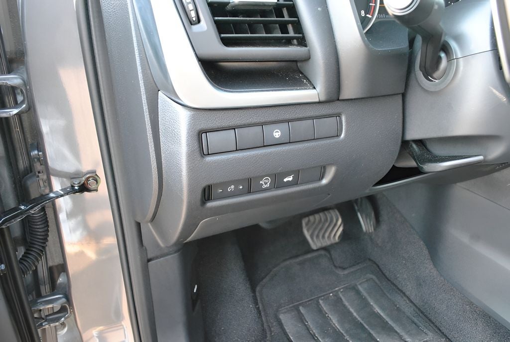 2026 Nissan Rogue SV AWD