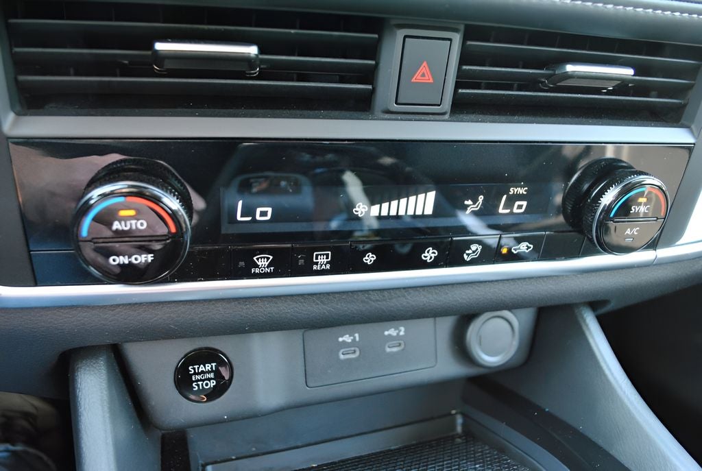 2026 Nissan Rogue SV AWD