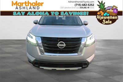 2025 Nissan Pathfinder SL 4WD