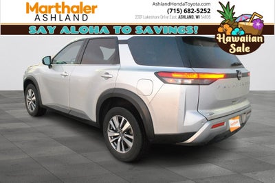 2025 Nissan Pathfinder SL 4WD