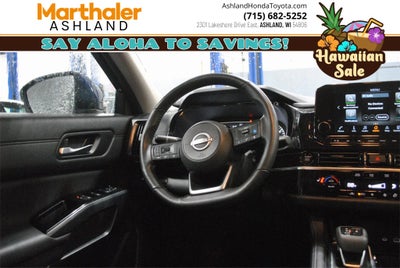 2025 Nissan Pathfinder SL AWD