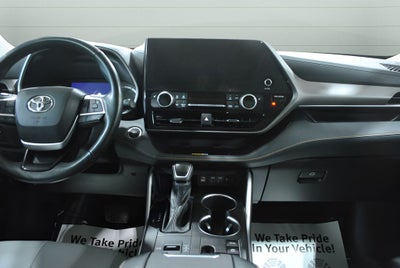 2023 Toyota Highlander Hybrid Bronze Edition AWD