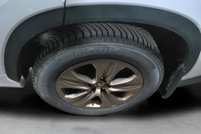 2023 Toyota Highlander Hybrid Bronze Edition AWD