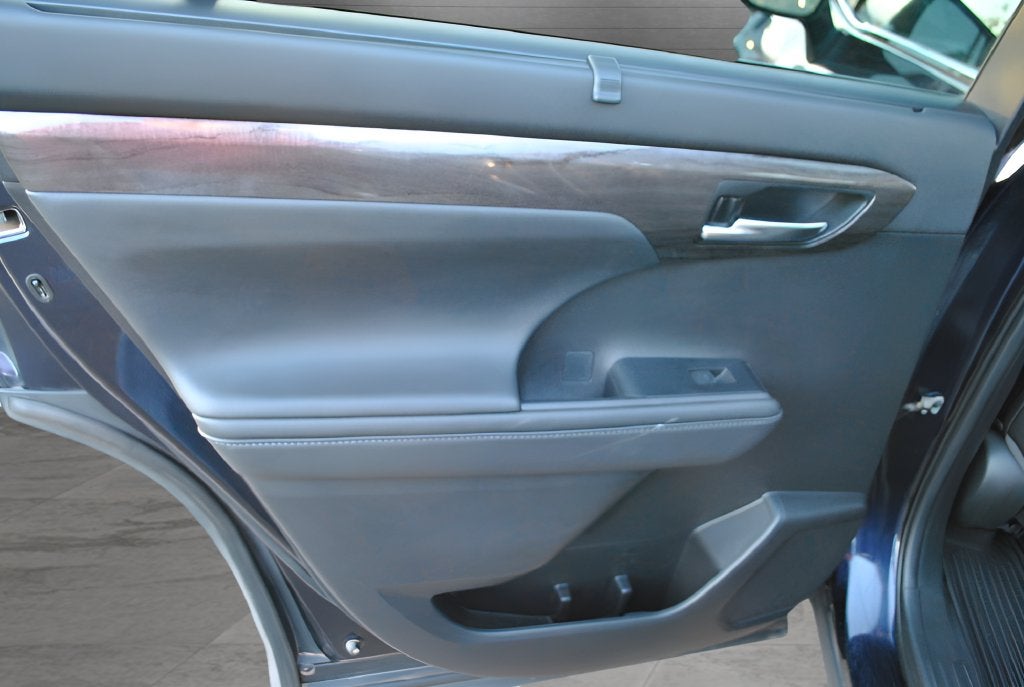 2022 Toyota Highlander Platinum AWD