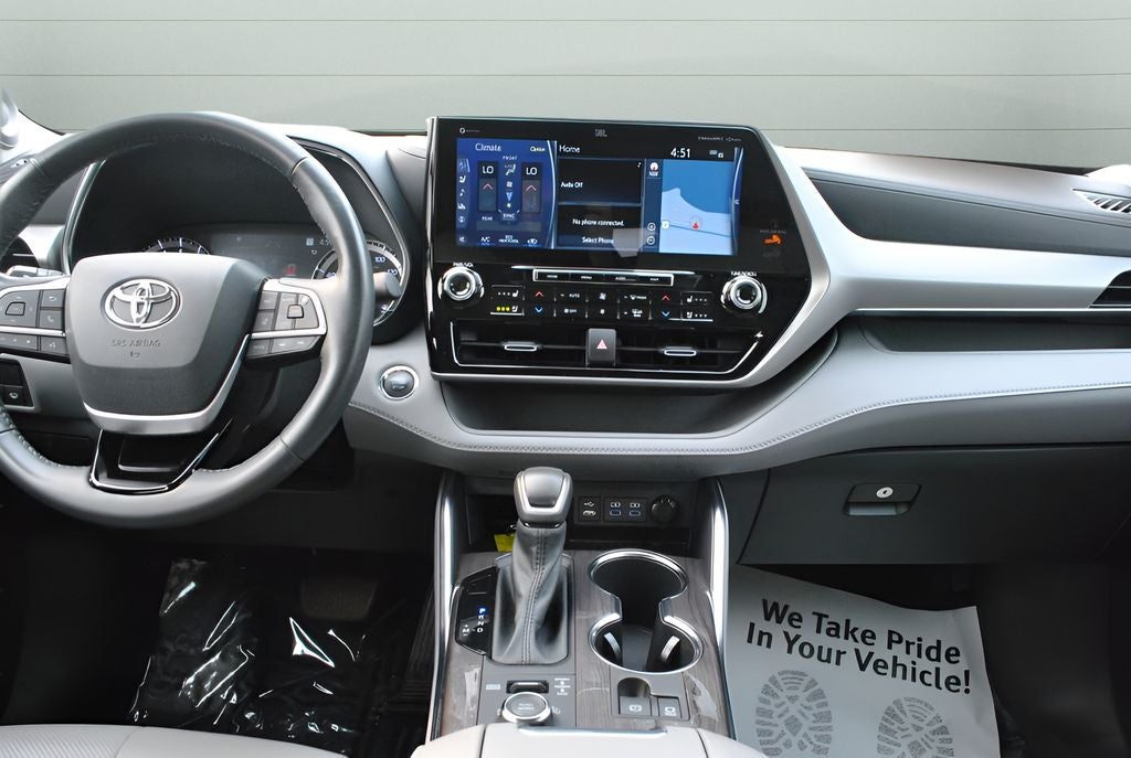 2022 Toyota Highlander Platinum AWD