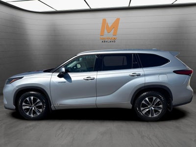 2021 Toyota Highlander Hybrid XLE AWD