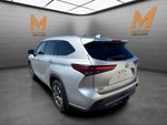 2021 Toyota Highlander Hybrid XLE AWD