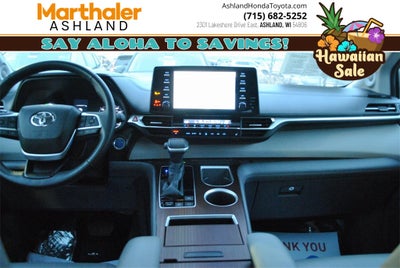 2022 Toyota Sienna XLE FWD