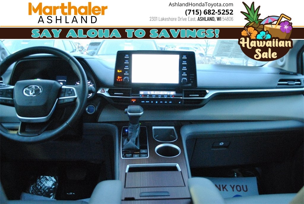 2022 Toyota Sienna XLE FWD