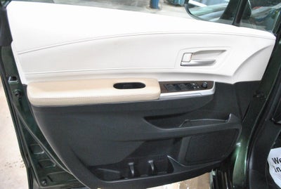 2023 Toyota Sienna XLE 7 Passenger Plus Package FWD