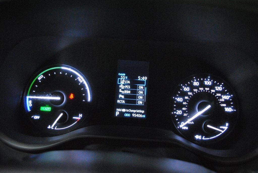 2023 Toyota Sienna XLE 7 Passenger Plus Package FWD